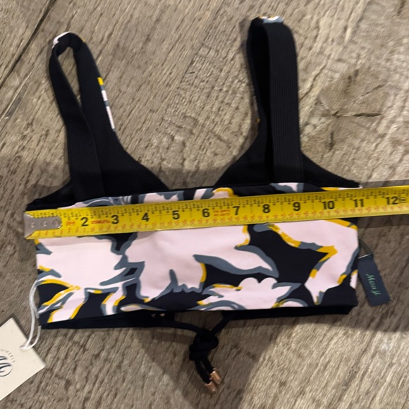 Maaji Nightfall Dazzeling 4-Way Reversible Bikini Top. - Picture 7 of 8